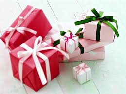 7 mẫu váy ngủ làm quà tặng nàng ngày 8/3 ý nghĩa nhất