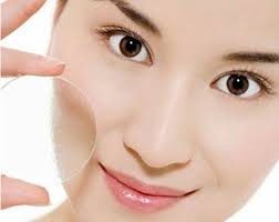 Cạo lông mặt làm đẹp đón Tết, nên hay không?