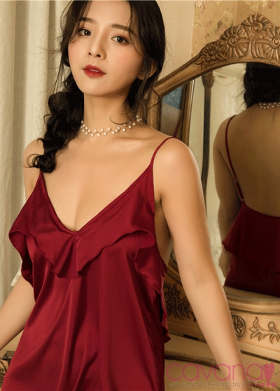 Đầm ngủ gợi cảm Đoá Hoa Ẩn Mình - Đỏ