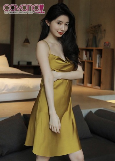 Đầm ngủ lụa hai dây Mùa Hạ Nóng Bỏng - Vàng
