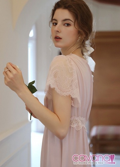 Đầm ngủ quyến rũ phối ren cổ chữ V dễ thương Góc Nắng