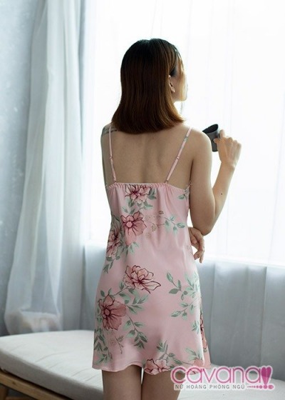 Đầm ngủ quyến rũ Vườn Địa Đàng - Hồng