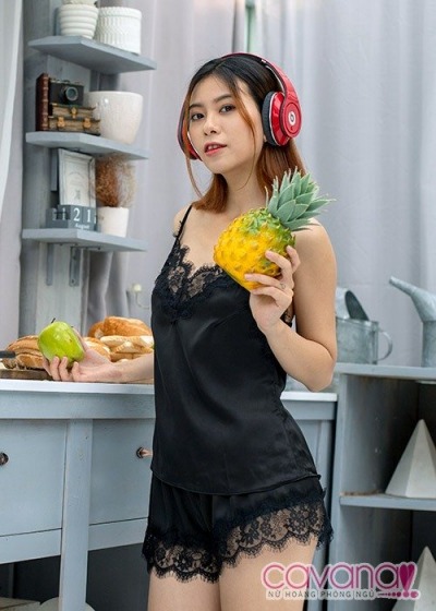 Đồ ngủ lụa Cơn gió lạ