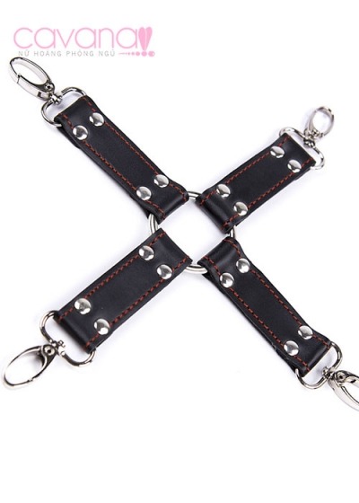 Set đồ chơi SM hỗ trợ tình dục Hoang Dại