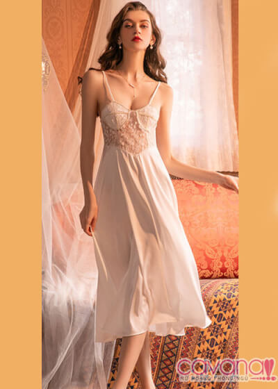 Váy Ngủ Hai Dây Nữ Mặc Nhà Chất Liệu Lụa Màu Trắng Thiết Kế Cúp Ngực White  Lola Dress LILAS BLANC