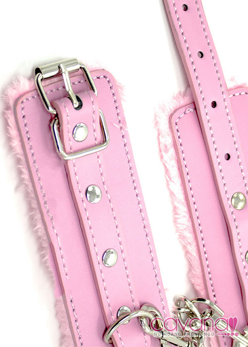 Còng tay SM Adam Quyền Lực