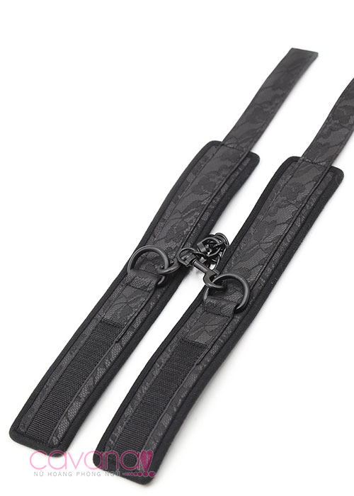 Dụng cụ hỗ trợ tình dục Còng Tay Vì Yêu