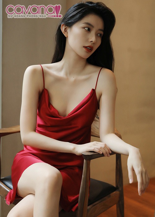 Đầm ngủ lụa hai dây Mùa Hạ Nóng Bỏng - Đỏ Đầm ngủ lụa hai dây Mùa Hạ Nóng Bỏng - Đỏ