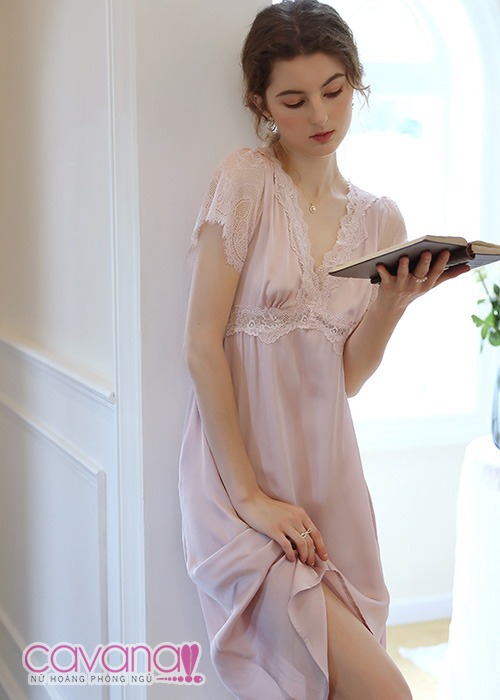 Đầm ngủ quyến rũ phối ren cổ chữ V dễ thương Góc Nắng
