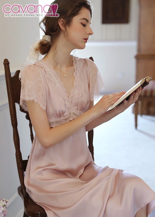 Đầm ngủ quyến rũ phối ren cổ chữ V dễ thương Góc Nắng