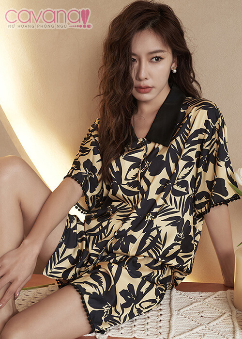 Đồ bộ Pijma mặc ở nhà Nắng Nhiệt Đới - Vàng Đen Đồ bộ Pijma mặc ở nhà Nắng Nhiệt Đới - Vàng Đen