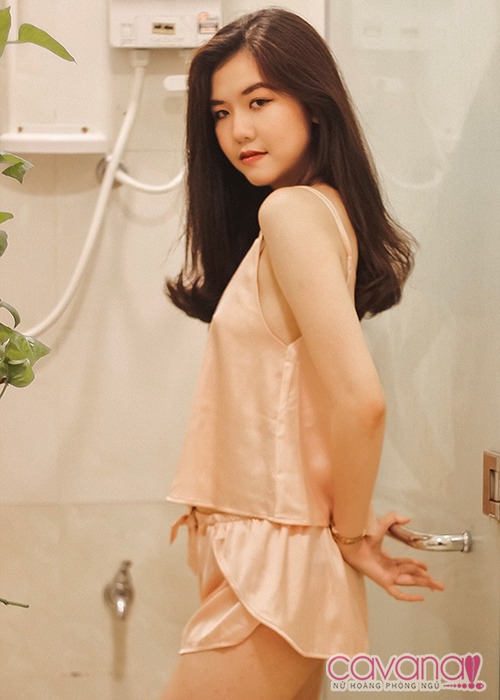 Đồ ngủ lụa Ánh nắng của anh - hồng