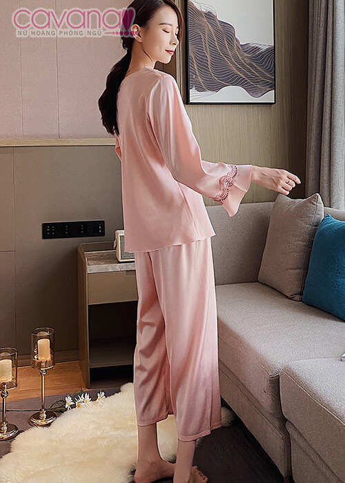 Đồ ngủ Pijama dài tay phối ren cổ chữ V Hoa Hồng Leo - màu Champion