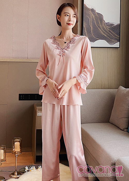 Đồ ngủ Pijama dài tay phối ren cổ chữ V Hoa Hồng Leo - màu Champion