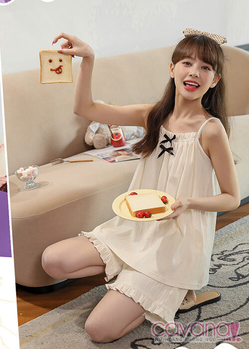 Đồ Pijama mặc nhà Vườn Tình Nhân - Trắng Đồ Pijama mặc nhà Vườn Tình Nhân - Trắng