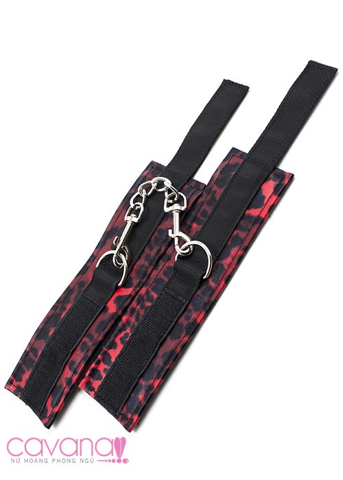 Set đồ chơi hỗ trợ tình dục Phá Cách