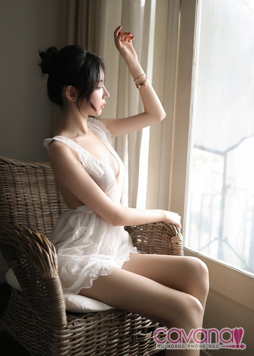 Váy ngủ gợi cảm Hoa Cánh Tiên - Trắng Váy ngủ gợi cảm Hoa Cánh Tiên - Trắng