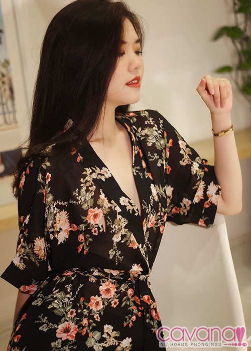 Váy ngủ gợi cảm Nét Xuân Thì - Đen Váy ngủ gợi cảm Nét Xuân Thì - Đen